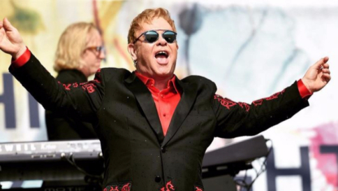 Elton John, concerto agli Scavi di Pompei 45 anni dopo i Pink Floyd
