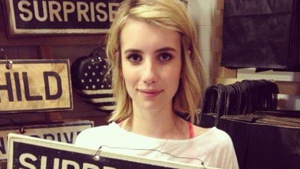 Emma Roberts: "Sono una nipote da urlo, zia Julia è una macchietta"