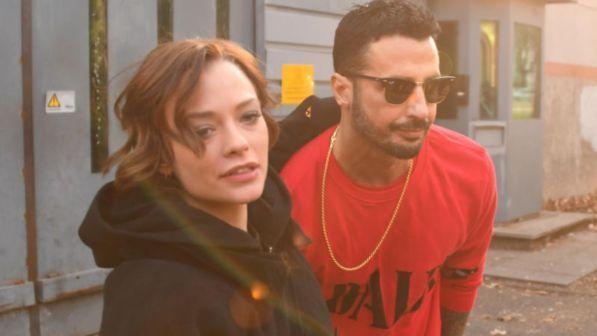 Fabrizio Corona non torna in carcere ma il giudice lo diffida dall'uso dei social