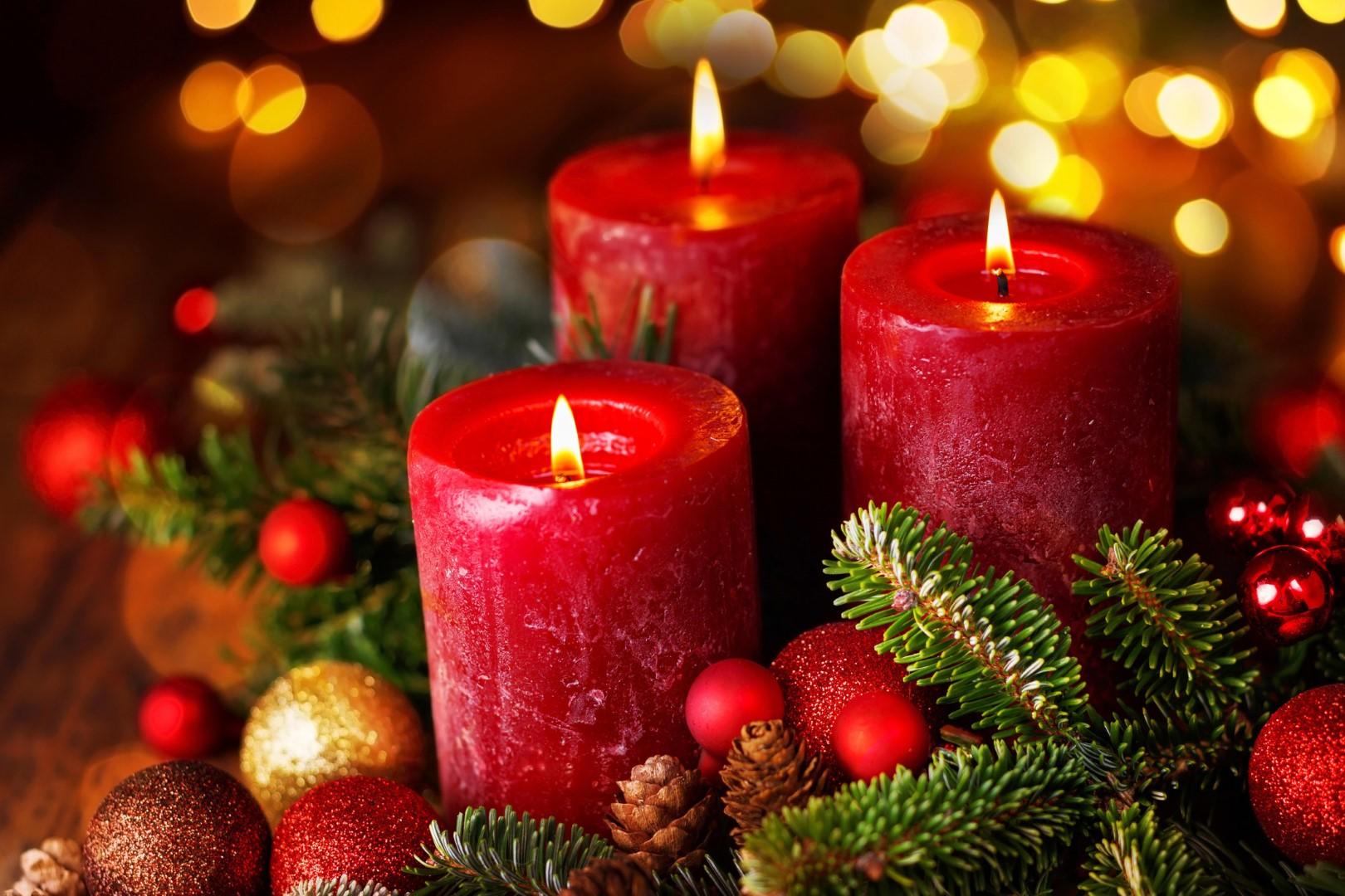 Candele a Candelara: il borgo si veste di magiche fiammelle