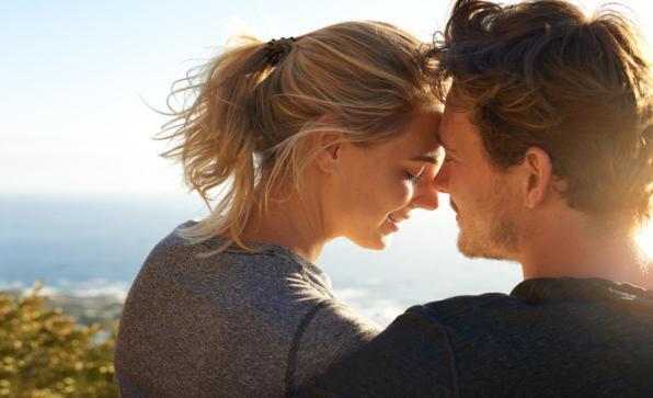 Le fasi dell'amore: scopri quali sono in 5 passi