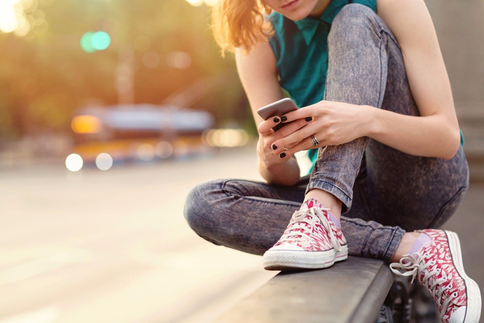 Arriva il patentino per l'uso dello smartphone