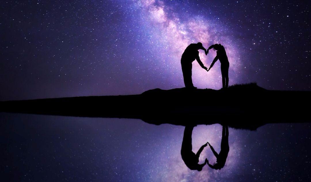 Le stelle nel cuore: gli amori virtuali dei 12 segni zodiacali