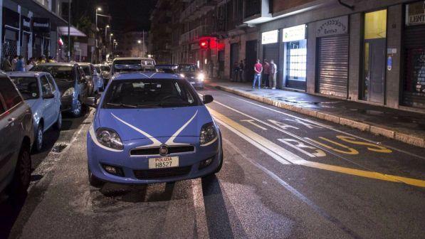 Torino, 23enne accoltellato durante lite in un bar: è grave