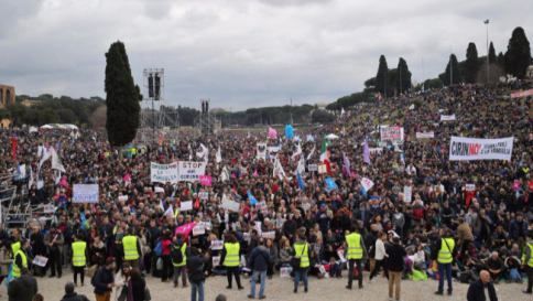 Family Day, è guerra dei numeri: "Siamo 2 milioni", ma in piazza non ci stanno