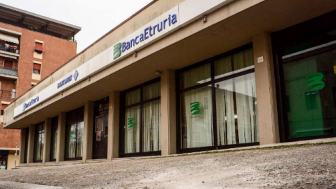 Banca Etruria, dichiarata l'insolvenza Procura verso inchiesta per bancarotta
