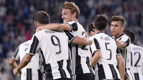 Serie A, Juventus-Cagliari 4-0: bianconeri di nuovo primi in classifica