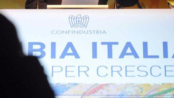 Confindustria: recuperato un milione di posti di lavoro ma è allarme giovani