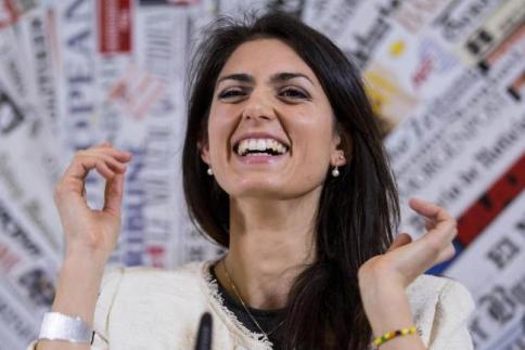 Roma, Raggi: cambiare manager Acea