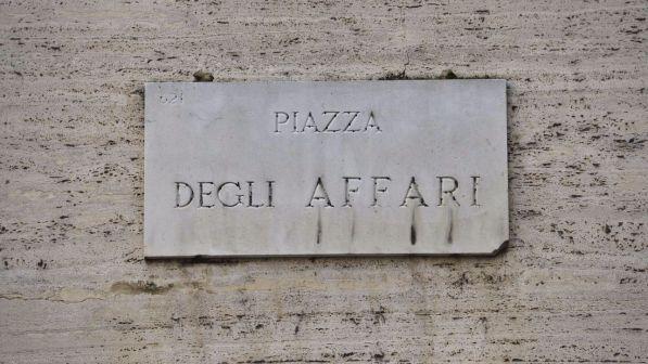 Piazza Affari apre in lieve calo, Ftse Mib -0,04% a 24.150 punti