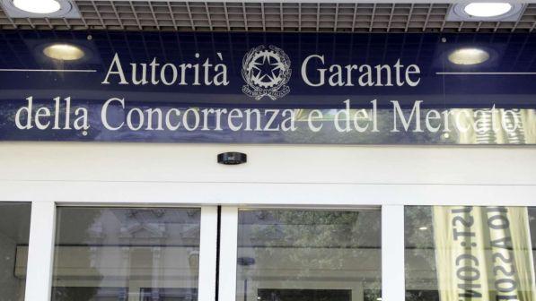 Bollette telefoniche, Antitrust conferma lo stop ai rincari
