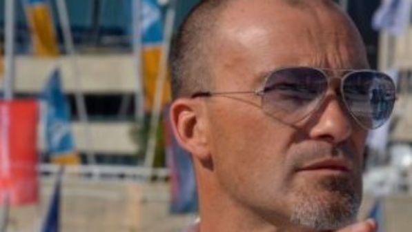 Viareggio, offre lavoro a un operaio che viveva in strada e aveva perso tutto: “La sua storia mi ha commosso"