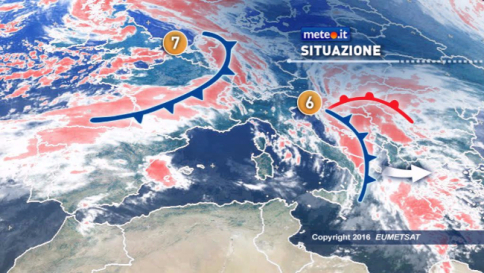 Meteo, nuove perturbazioni in arrivo Da metà settimana calo temperature