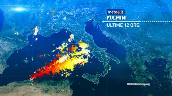 Meteo, temporali e nubifragi al Centronord provocano un sensibile calo termico