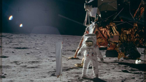Nasa, ecco gli archivi delle missioni Apollo: le foto più belle della corsa alla Luna