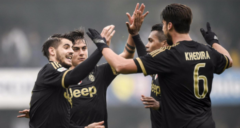 Serie A, dodicesima vittoria di fila per la Juventus: poker al Chievo