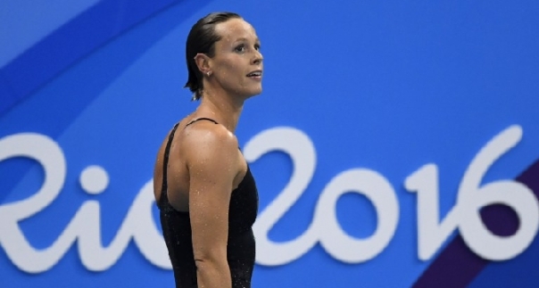 Federica Pellegrini a Verissimo: "Vado avanti, punto a Tokyo 2020"