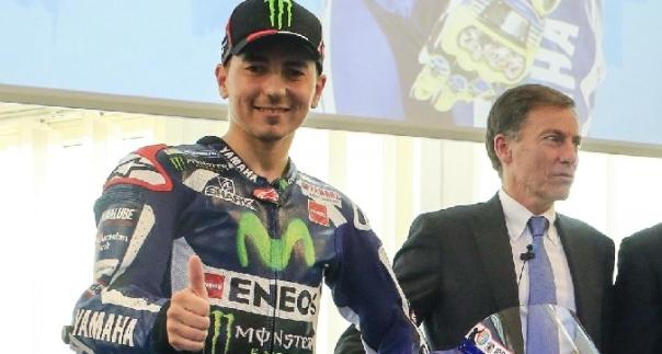 MotoGP, guerra Ducati-Yamaha per i test di Lorenzo