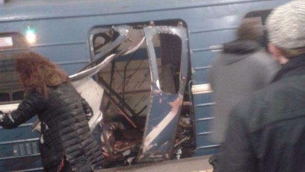 Attentato a Putin in Russia C_2_articolo_3064950_upiImagepp