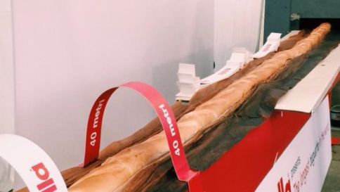 Expo, baguette alla Nutella da record: 122,4 metri