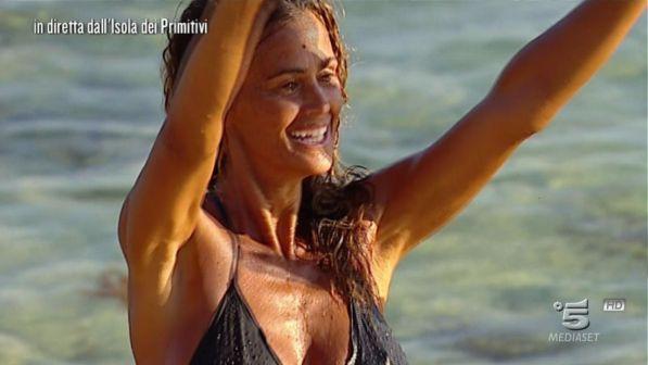 "Isola dei famosi": Samantha a casa, Raz e Giulio in nomination