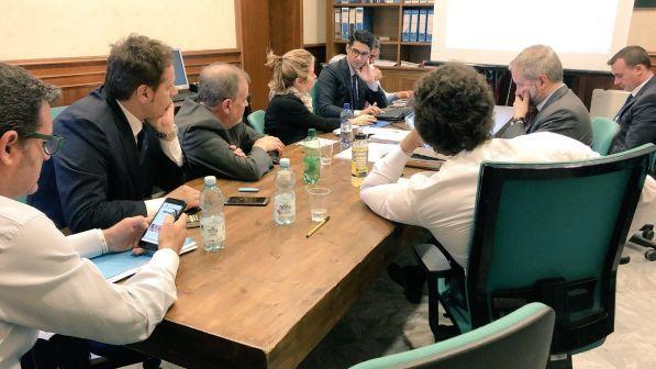 Chiuso tavolo M5s-Lega per il governo: nel contratto non c'è l'uscita dall'euro