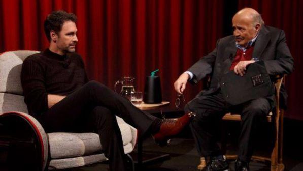 Raoul Bova parla di amori e tradimenti da Maurizio Costanzo