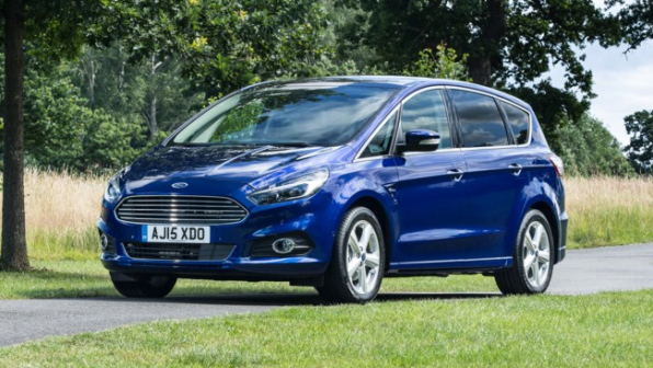 Su Ford S-Max arriva la trazione integrale