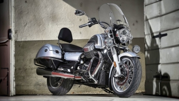 Moto Guzzi California 1400 Touring S.E.