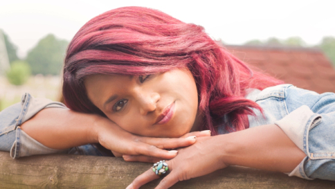 Terri B!, "I'm Coming Back" debutto solista per la vocalist dei numeri uno