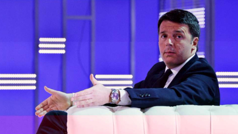 Renzi: "Con me presidente l'Italia non invaderà la Libia con 5mila uomini"