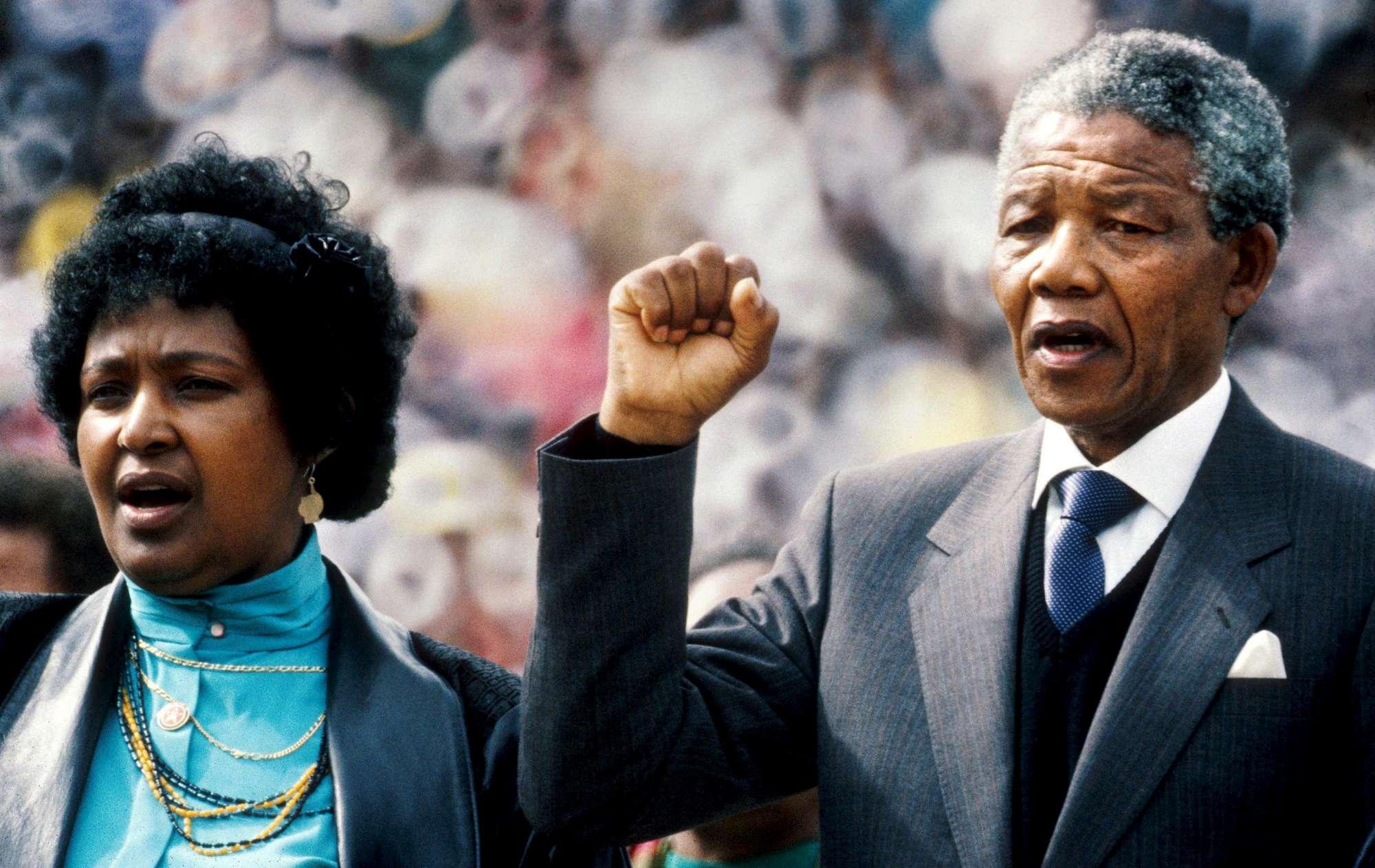 Morta Winnie Mandela, ex moglie di Nelson, Morta Winnie Mandela, ex moglie di Nelson,