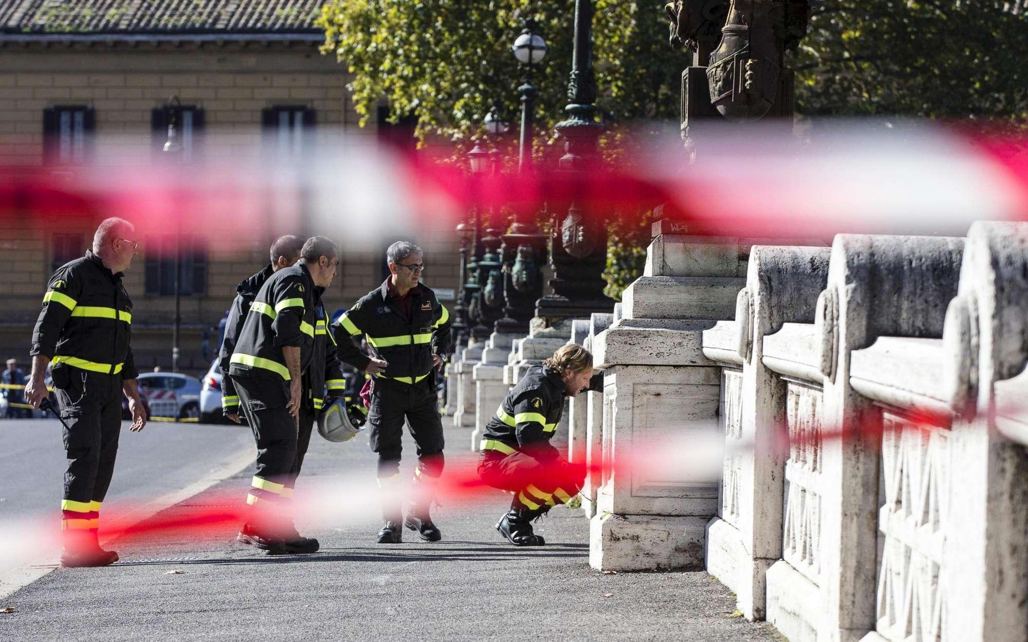 Terremoto, a Roma danni al ponte Mazzini