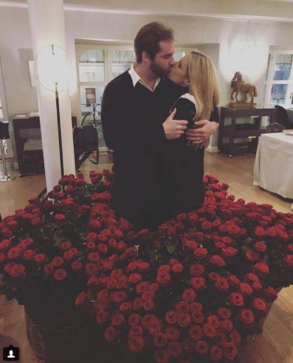 Michelle Hunziker spegne 41 candeline: guarda festa e regali