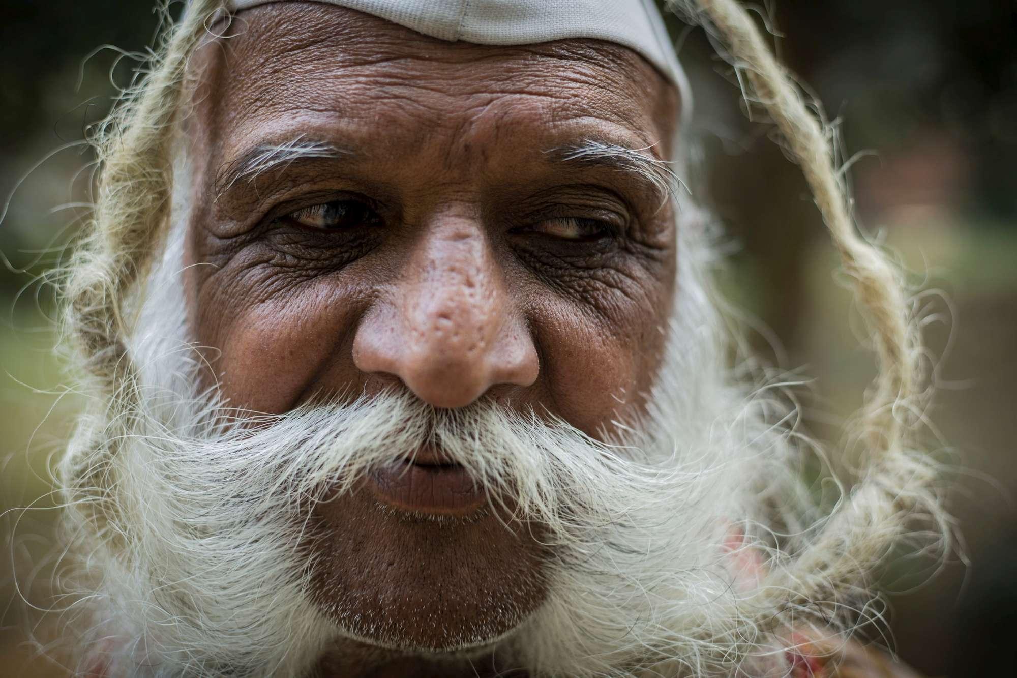 Come stimolare la crescita della barba | Essere Sani
