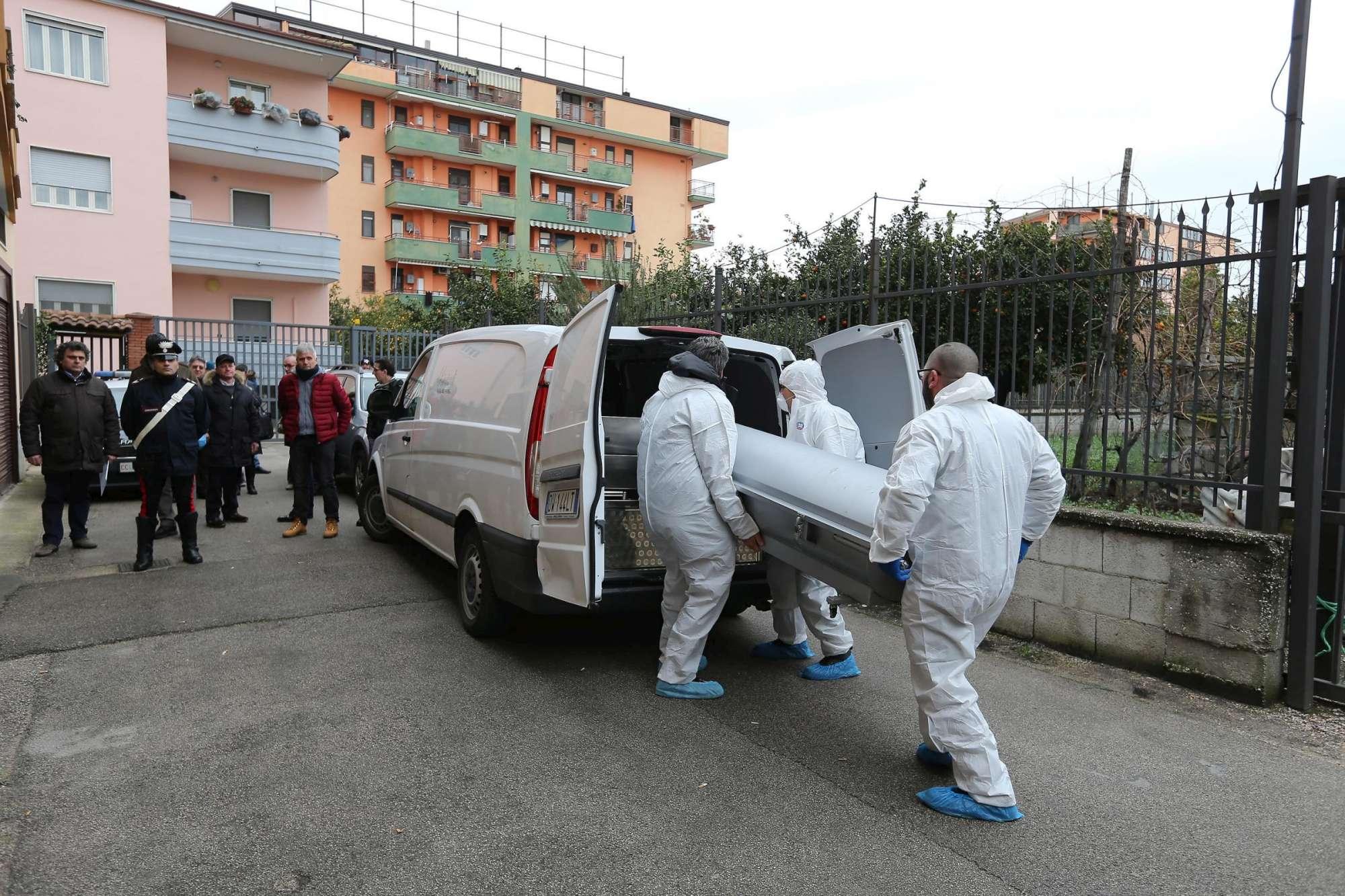 Omicidio-suicidio in famiglia nel Casertano