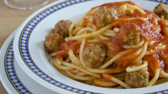 Spaghetti e polpettine