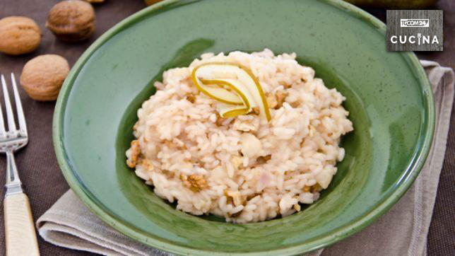 Risotto con pere e noci