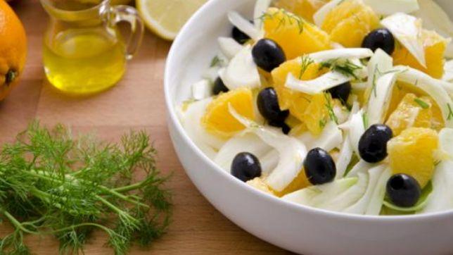 Insalata di arance, olive nere e finocchi