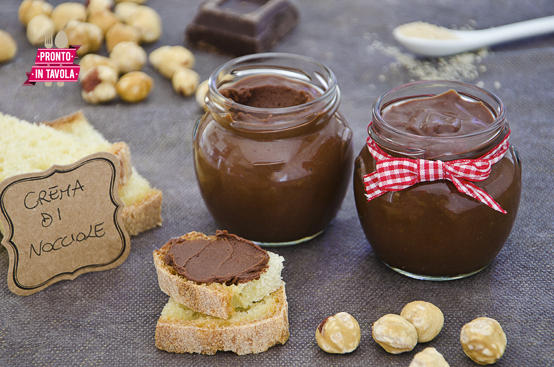 Crema spalmabile alle nocciole