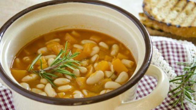 Zuppa di fagioli e zucca