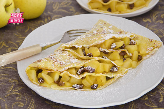Crepes mele e uvetta