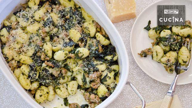 Gnocchi cavolo nero e salsiccia