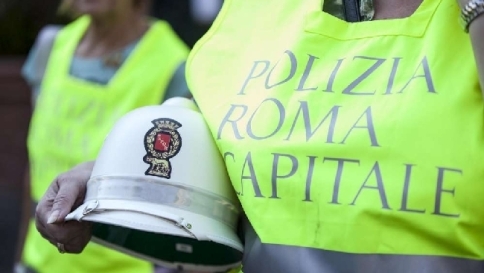 roma polizia municipale locale capitale vigili urbani