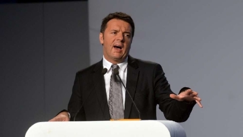 matteo renzi piaggio
