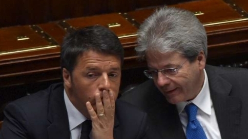 renzi camera