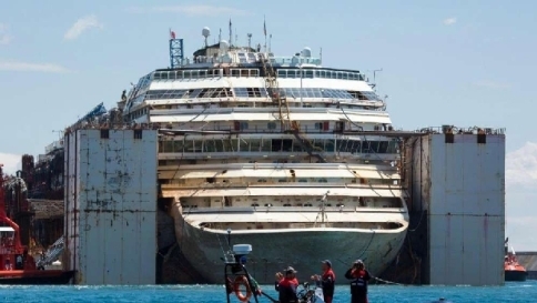 costa concordia genova voltri