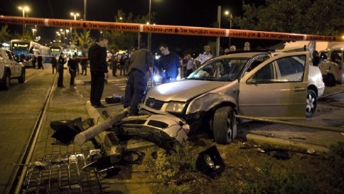 attentato gerusalemme incidente auto