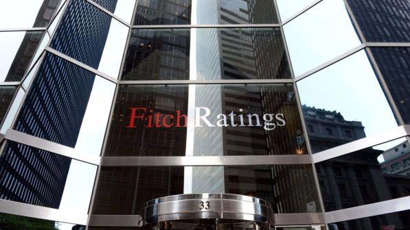 Grecia, Fitch alza rating a "BB-": outlook stabile