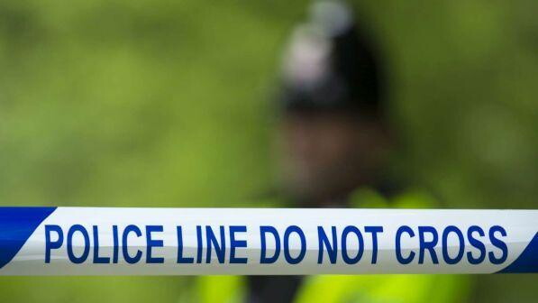 Londra violenta, studente 15enne ucciso da una gang davanti a un fast food | 116 indagini per omicidio da inizio anno